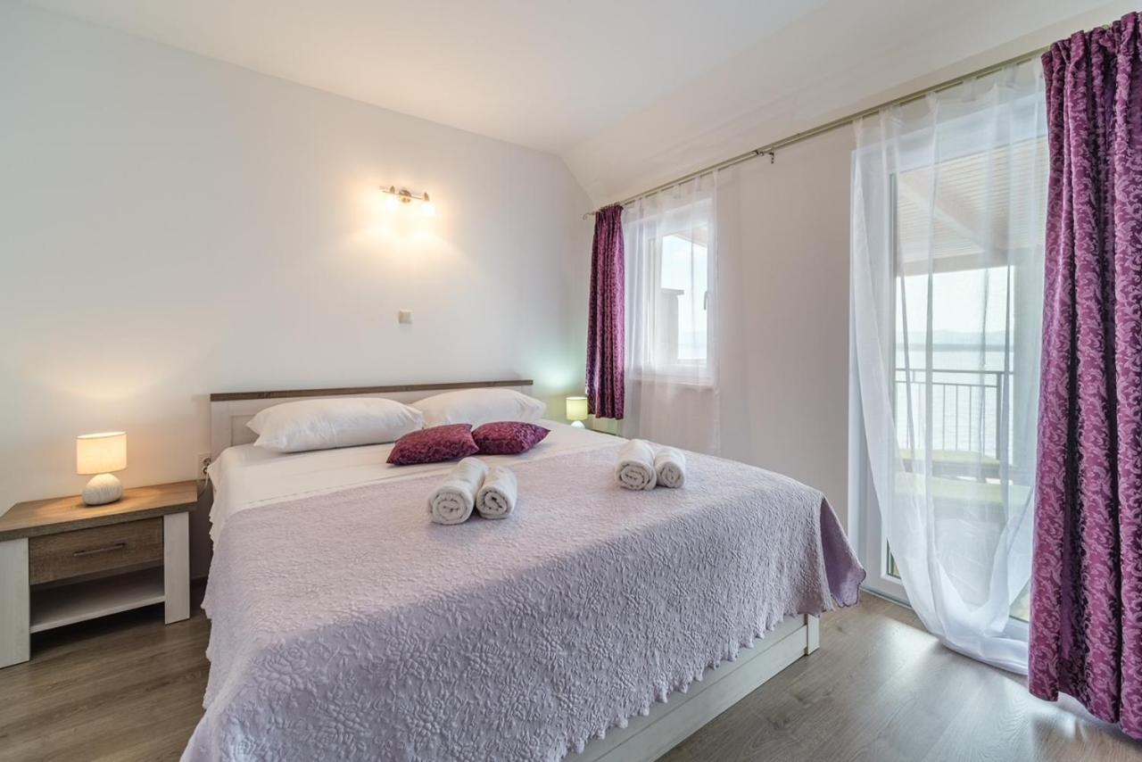 Rooms Plaza Divuje Murvica  Εξωτερικό φωτογραφία