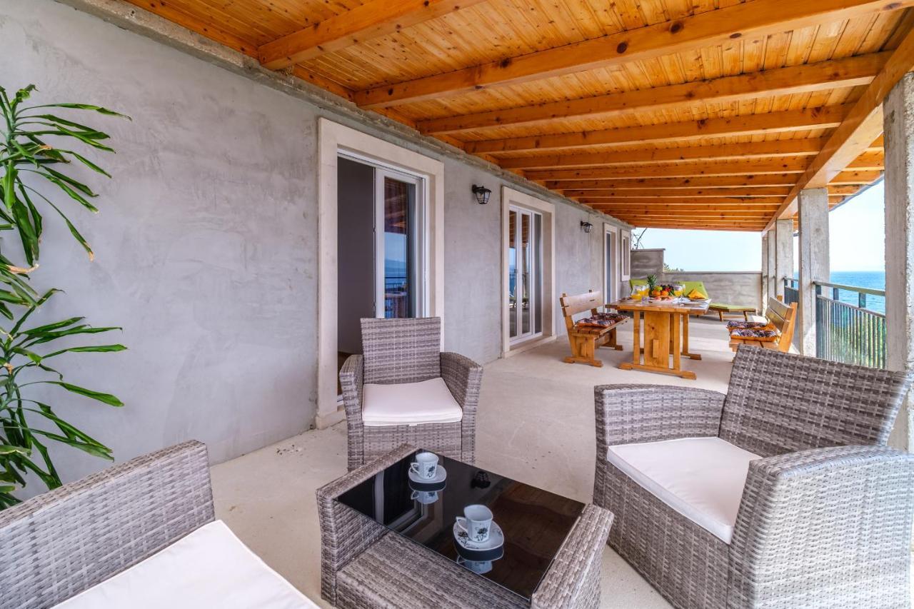 Rooms Plaza Divuje Murvica  Εξωτερικό φωτογραφία